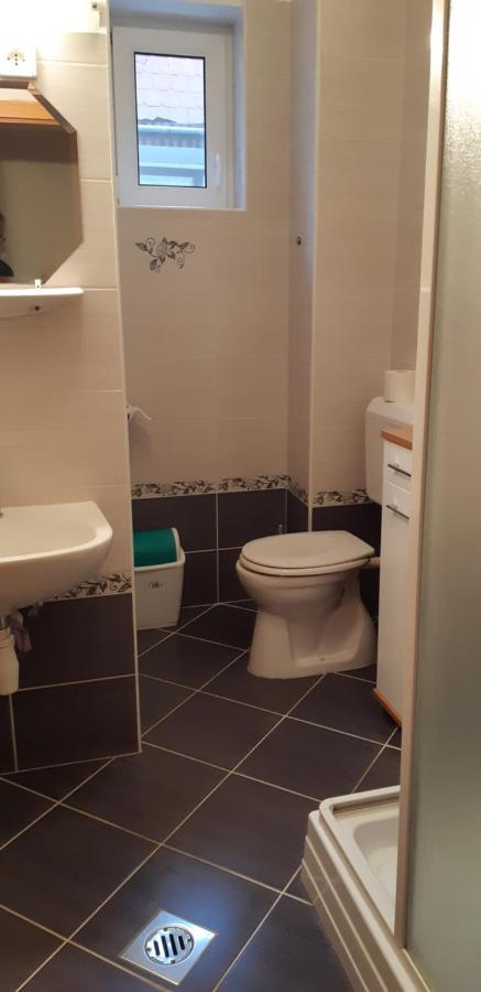 Antal Apartmanok Zalakaros Esterno foto