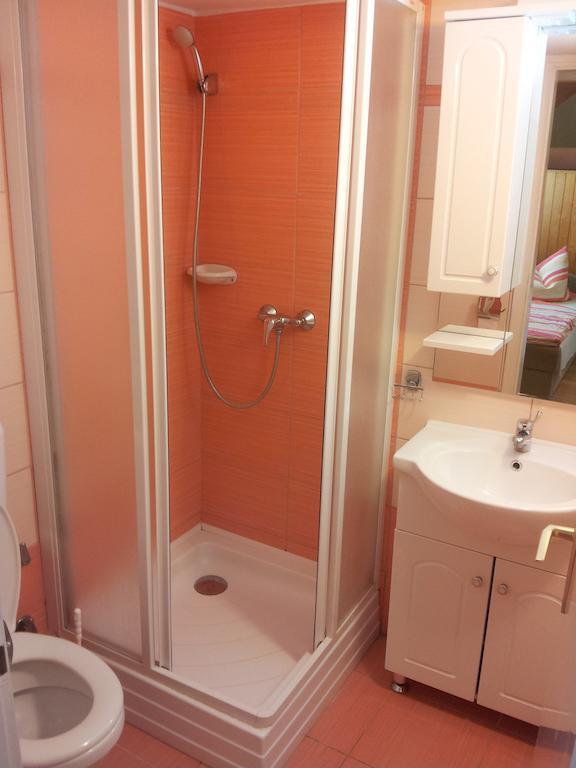Antal Apartmanok Zalakaros Camera foto